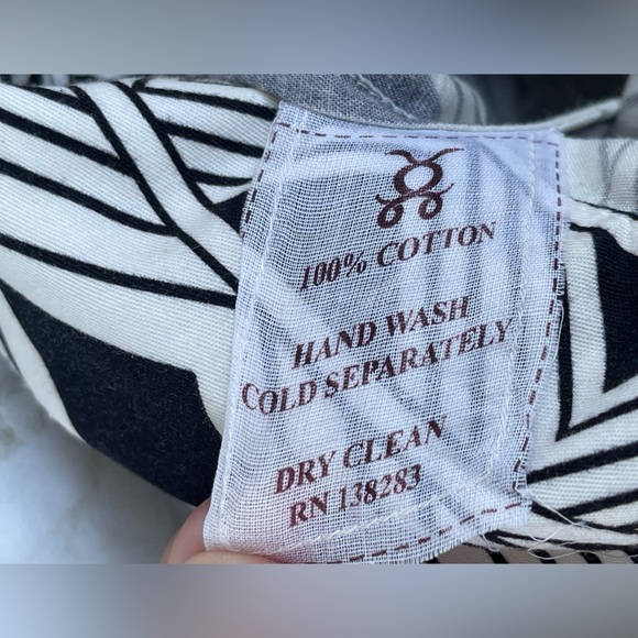 Figue Bohemian Rhapsody Portia
Twill Diamond Printed Pants size small - Picture 13 of 13